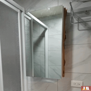 案例分享：高質感浴櫃，大面積的鏡面