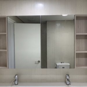 JM-4057客製化鏡櫃/保留原有插座