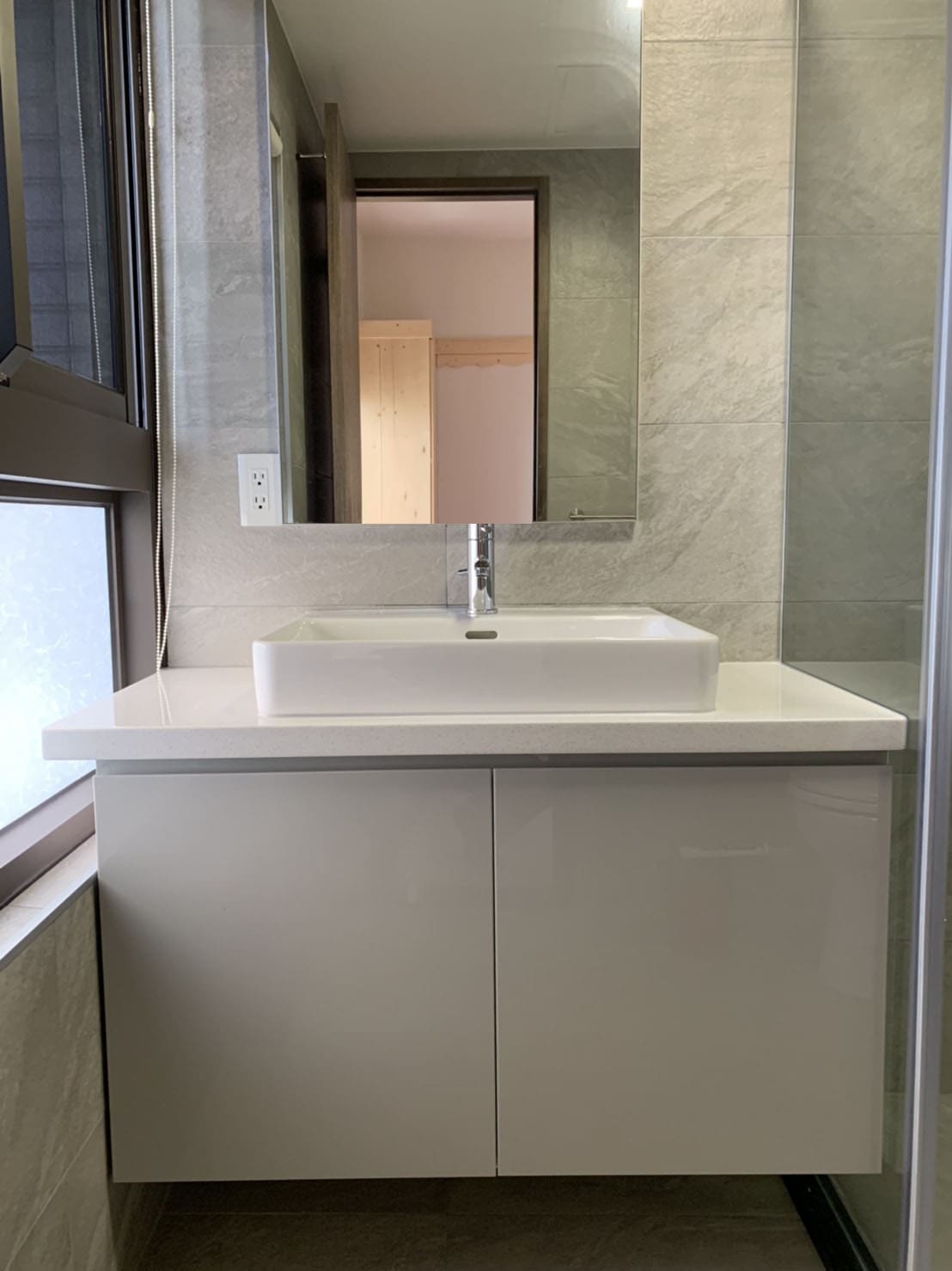 You are currently viewing 舊有臉盆增加台面及浴櫃 108-05 台中-郭小姐