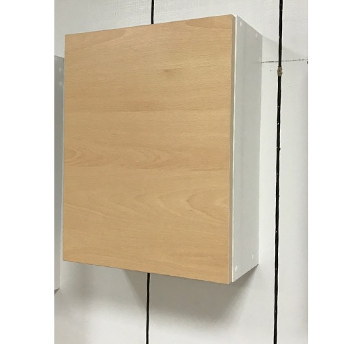 置物吊櫃:PVC防水發泡板+木心防潮木紋美耐門